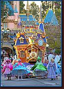 - Disneyland 05/29/06 - By Britt Dietz -  - 