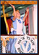 - Disneyland 05/29/06 - By Britt Dietz -  - 