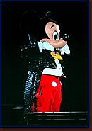 - Disneyland 03/27/08 - By Britt Dietz - Fantasmic! - 