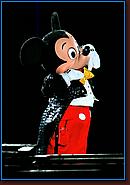 - Disneyland 03/27/08 - By Britt Dietz - Fantasmic! - 