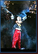 - Disneyland 03/27/08 - By Britt Dietz - Fantasmic! - 