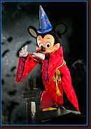 - Disneyland 03/27/08 - By Britt Dietz - Fantasmic! - 