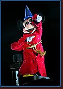 - Disneyland 03/27/08 - By Britt Dietz - Fantasmic! - 