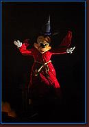 - Disneyland 03/27/08 - By Britt Dietz - Fantasmic! - 