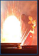 - Disneyland 03/27/08 - By Britt Dietz - Fantasmic! - 