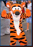 - Disneyland 05/20/08 - By Britt Dietz - Grand Marshall - Cavalcade