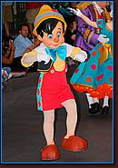 - Disneyland 05/20/08 - By Britt Dietz - Parade of Dreams - 